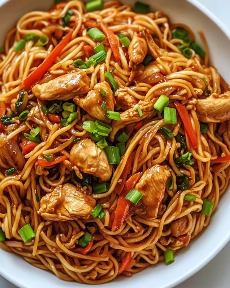 15-Minute Healthy Chicken Stir Fry Noodles - additional image